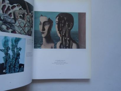 null "Magritte : catalogue du centenaire, [exhibition catalogue], Collective work...