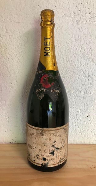 null MOET & CHANDON / 1969 

/ MAG