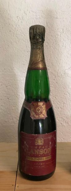 null LANSON RED LABEL / 1969 / 0,75CL 

/ PLIURE