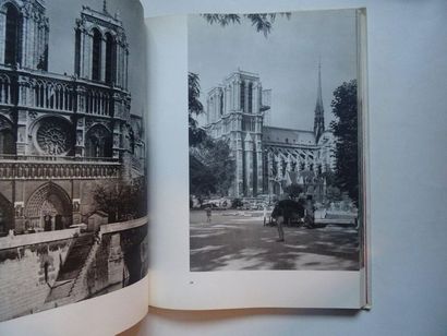 null « Eglise de Paris », Yvan Christ ; Ed. Edition des deux mondes, 1956, 54 p....
