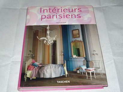 null « Intérieurs parisiens », Lisa Lovatt-Smith ; Ed. Taschen, 2007, 320 p. (état...