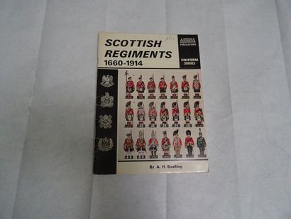 null « Scottish regiments 1660-1914 », A.H Bowling ; Ed. Almarks publications, 1970,...