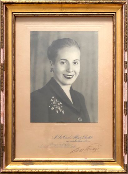 PERÓN, Eva [María Eva Duarte de Perón dit Evita] (1919-1952), actrice et première...