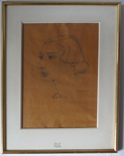 null André ARBUS (1903-1969) 

Etude de femme 

Crayon sur calque signé en bas à...