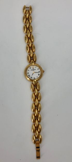 null Michel Herbelin

Woman's watch in gold metal.

In a box of the House.