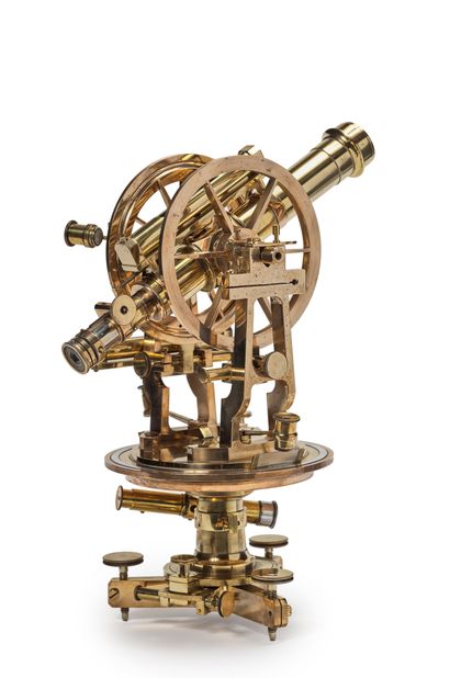 null Large theodolite with double circle in bronze and brass, limbs and verniers...