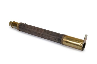 null Officer's scope with one brass print, covered with a fine matelotage braid,...