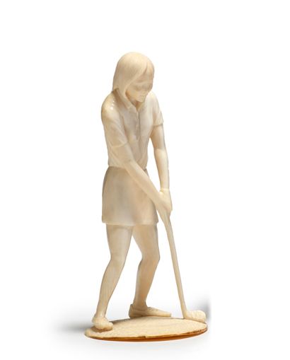 TRAVAIL 1900 
* Ivory sculpture of a golfer
H : 11 cm