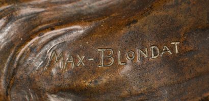 Max BLONDAT (1872-1926) 
La Perle
Sculpture formant vide-poches en bronze à patine...