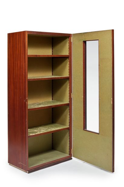 André SORNAY (1902-2000) 
Bookcase with quadrangular box in rosewood veneer with...