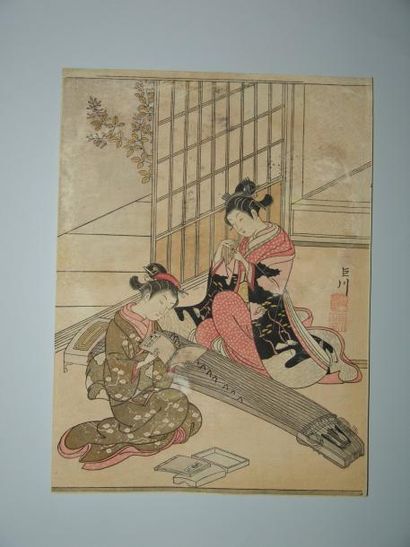 JAPON Estampe de Harunobu, une jeune femme joue du koto. Vers 1900.