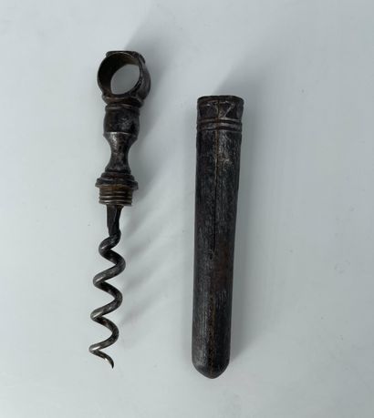 null 
Travelling corkscrew in metal



Late 18th - early 19th century



H : 11,5...