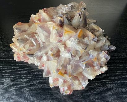 null Groupe calcite fantôme de Santa Eulalia

Mexique

L. : 20 cm.