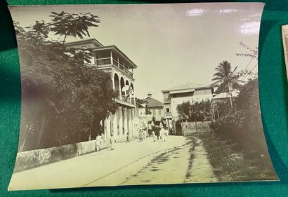  Ensemble des photographies dont Zanzibar, certaines avec cachet encré « P. De Lord...