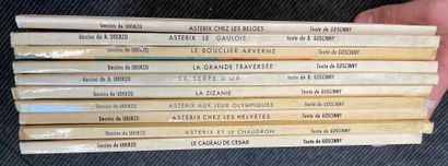  Ensemble de dix albums Asterix dont éditions originales 
Usures et accidents