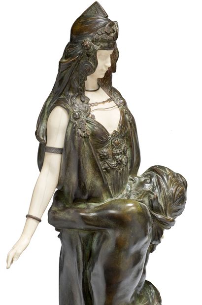 Théodore RIVIERE (1857-1912) 


Salammbô at Mathô



A chryselephantine sculpture...
