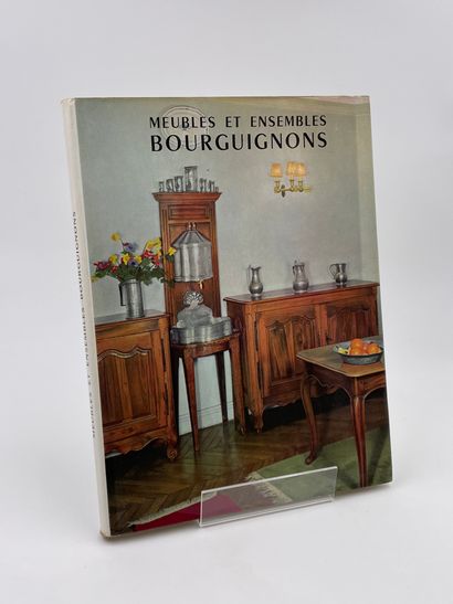 null 8 Volumes : "MEUBLES ET ENSEMBLES BASQUES", Jean Ithurriague, Notice pour le...