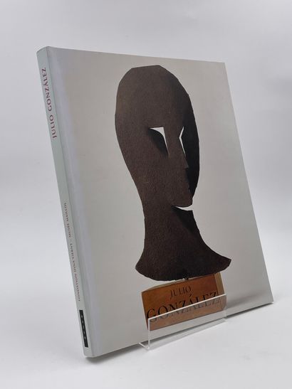 null 2 Volumes : "JULIO JOAN ROBERTA GONZALEZ, ITINERARIO DE UNA DINASTIA", Vincente...