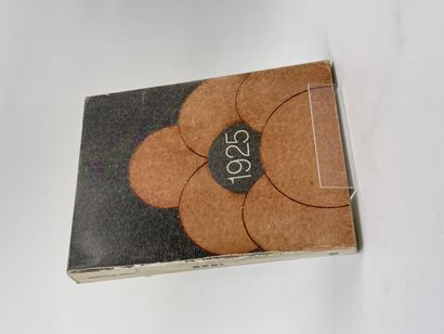 null 3 Volumes : "LE STYLE 1925", Yvonne Brunhammer, Collecton dirigée par Roger...
