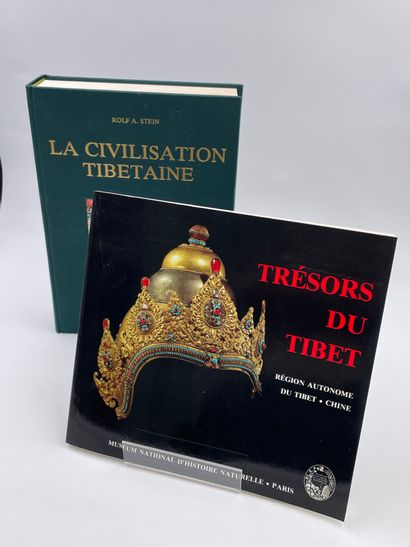 null 2 Volumes : 

- "TRÉSORS DU TIBET (RÉGION AUTONOME DU TIBET - CHINE)", Muséum...