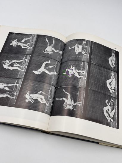 null 1 Volume : "THE HUMAN FIGURE IN MOTION", Eadweard Muybridge, Introduction by...