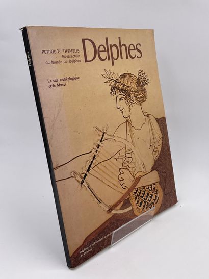 null 2 Volumes : 

- "DELPHES", Photographies de Georges de Miré, Texte et Notices...