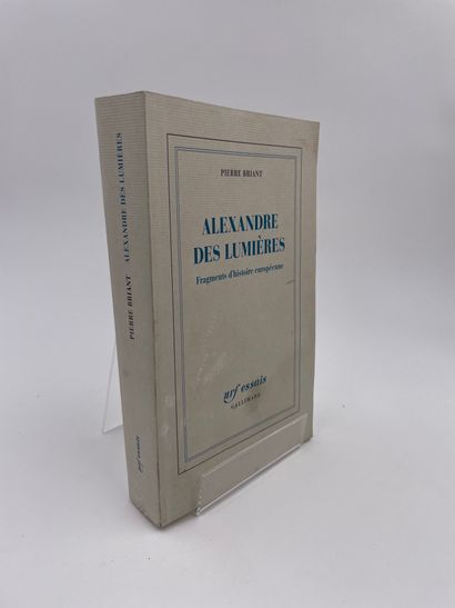 null 3 Volumes :

- "L'ART POPULAIRE EN MACÉDOINE", Musée Ethnologique de Macédoine,...