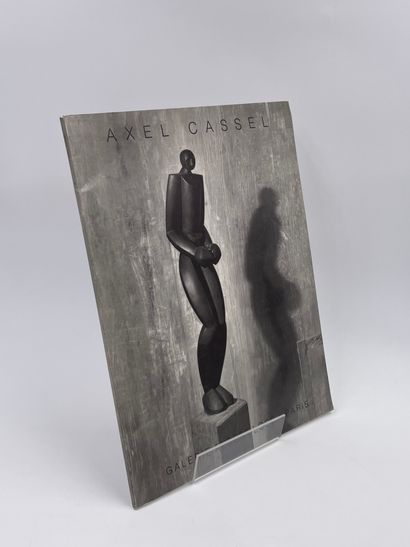 null 3 Volumes : 

- "AXEL CASSEL", Galerie Albert Loeb, 1989

- "AXEL CASSEL, SCULPTURES...