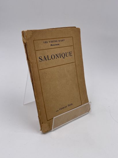 null 2 Volumes : 

- "SALONIQUE AU XXÈME SIÈCLE, De la Cité Ottomane à la Métropole...