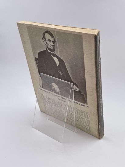  1 Volume : "MR. LINCOLN'S CAMERA MAN, MATHEW B. BRADY", Roy Meredith, Ed. Dover...