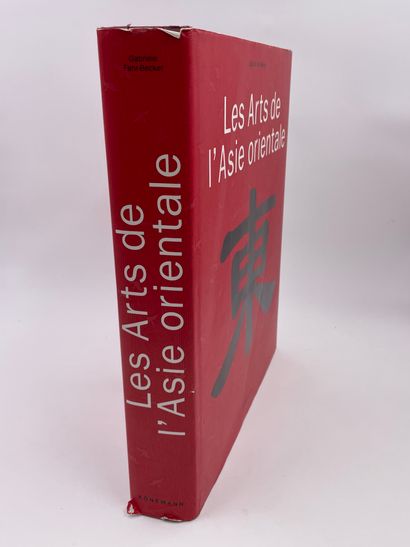 null 1 Volume : "LES ARTS DE L'ASIE ORIENTALE", Gabriele Fahr-Becker, Sabine Hesemann,...