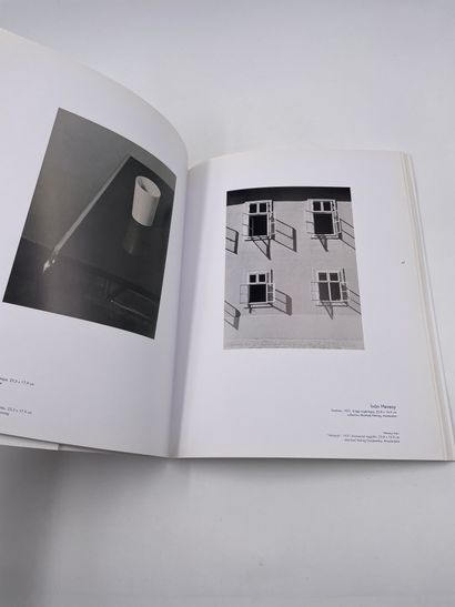 null 1 Volume : "PHOTOGRAPHIES HONGROISES 1919-1939, REGARDS NOUVEAUX", Annie-Laure...