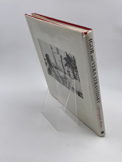 null 1 Volume : "IGOR AND VERA STRAVINSKY, A PHOTOGRAPH ALBUM 1921 TO 1971", Texte...