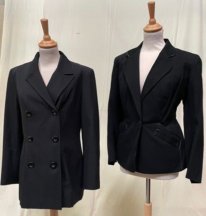 null Lot de deux vestes : 

WEILL, veste de tailleur façon tailleur-bar, circa 1950...
