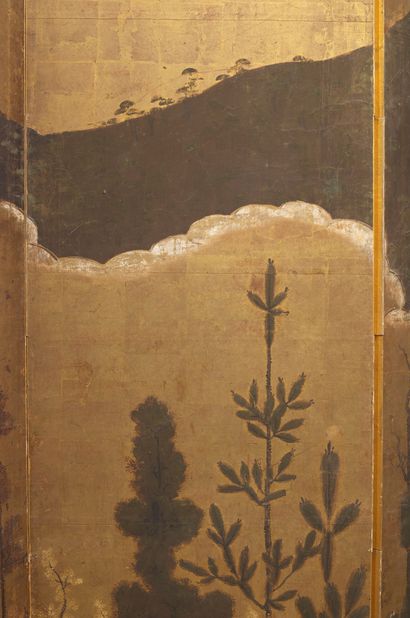 JAPON - Milieu Epoque EDO (1603 - 1868) Three-leaf screen, polychrome ink on gold...