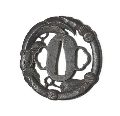 JAPON - Epoque EDO (1603 - 1868) 
签名：Masafusa。
直径7厘米的铁制丸子。