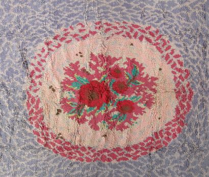 Suzanne LALIQUE, d'après un carton original de Polychrome wool carpet with floral...
