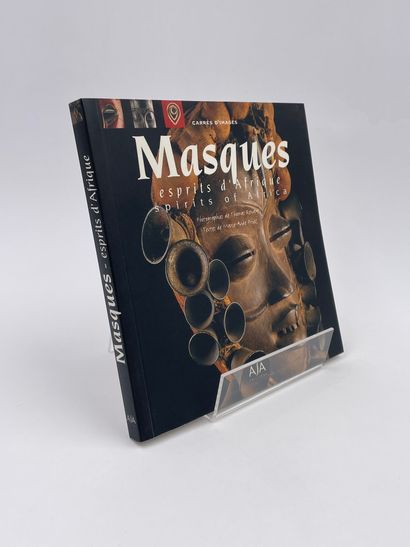 null 3 Volumes : 

- "MASQUES, esprits d'Afrique, Spirit of Africa", Photo. Thomas...