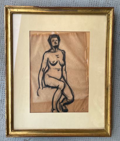 Emile Othon Friesz (1879-1949) 坐着的裸体
炭笔在双色纸上，签名印在右下角
25 x 19 cm (正在观看)