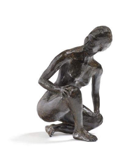 Yves FAUCHEUR (1924-1985) Nu assis
Bronze à patine brune, signé sur la jambe gauche...