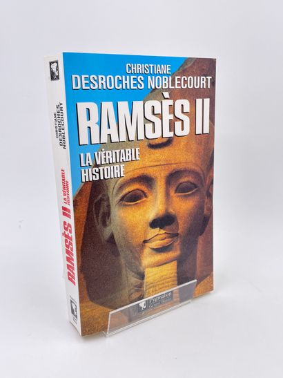 null 2 Volumes : 

- "RAMSÈS II, LA VÉRITABLE HISTOIRE", Christiane Desroches Noblecourt,...
