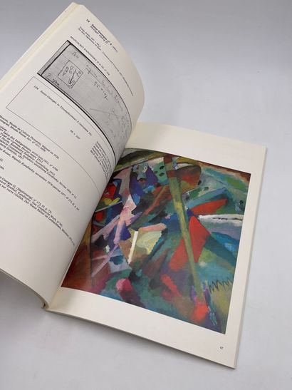 null 1 Volume : "KANDINSKY TRENTE PEINTURES DES MUSEES SOVIETIQUES"bCentre Georges...