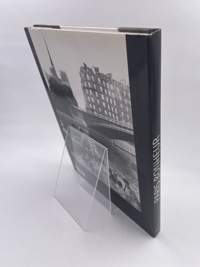 null 1 Volume : "PARIS BONHEUR", Ed. Arcadia Éditions, 2004, (Très Bon État)