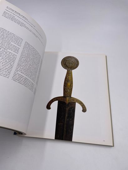 null 1 Volume : "MIROIR DU TEMPS, CHEFS-D'ŒUVRE DES MUSÉES DE FLORENCE", Musée des...