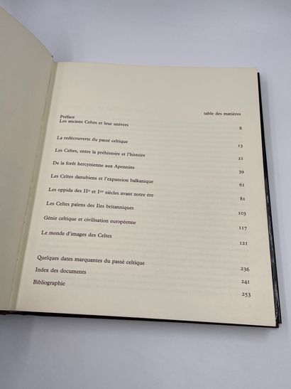 null 1 Volume : "LES CELTES", Images par Erich Lessing, textes par Venceslas Kruta,...