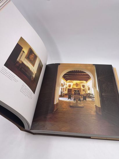 null 1 Volume : "GRANDES DEMEURES D'Espagne", Photographies Roberto Schezen, Texte...