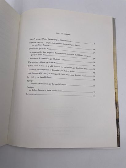 null 1 Volume : "LE PORT DES LUMIÈRES, ARCHITECTURE ET ART URBAIN, BORDEAUX 1780-1815",...