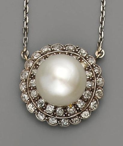 null Pendentif 1920, en or, platine, perle et diamants
