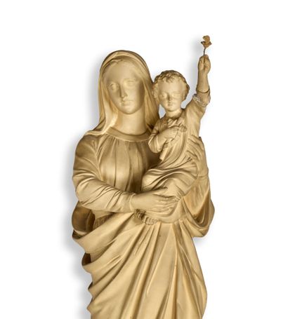 null "Notre Dame des Armées"
《圣母与儿童》，作者是纪念碑。
雕像，涂有石灰的石膏（基督的手臂发生意外）。
高度：66厘米。
其支架上装饰着荣誉军团的奖杯，并有Verrebout的签名。
Verrebout：雕塑家-雕像制造商，在巴黎
Bonaparte街6号
凡尔赛圣母院的项目，由François...