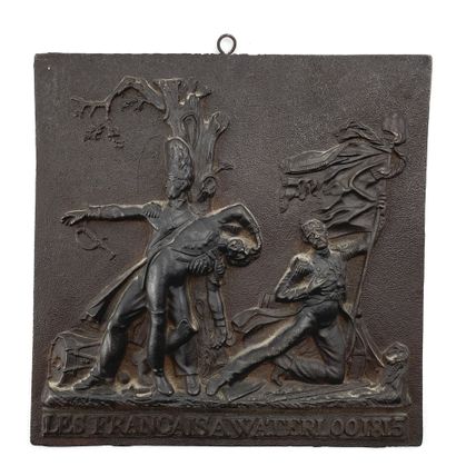 null Low relief to suspend "The French at Waterloo 1815" in half round cast iron.
16,8...